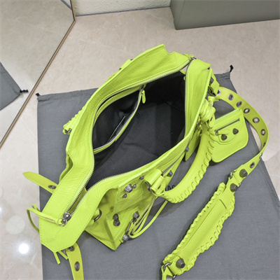 Women’s NEO Cagole City Small Handbag In Arena Lambskin Fluorescent Green Color