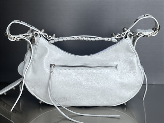 Women’s Le Cagole Small Shoulder Bag In Arena Lambskin White Color