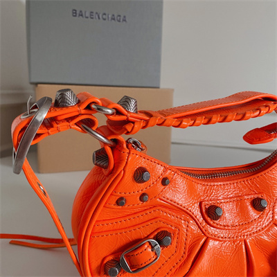 Women’s Le Cagole XS Shoulder Bag In Arena Lambskin Orange Color