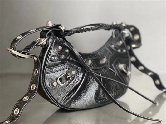 Women’s Le Cagole XS Shoulder Bag In Arena Lambskin Black Color