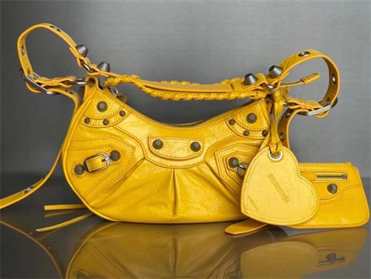 Women’s Le Cagole XS Shoulder Bag In Arena Lambskin Yellow Color