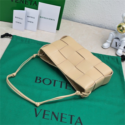 BV Cassette Pouch With Strap In Calfskin Porriage Color