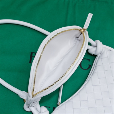 BV Small Gemelli Shoulder Bag In Lambskin Leather White Color