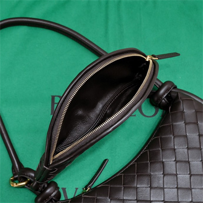 BV Small Gemelli Shoulder Bag In Lambskin Leather Fondant Color