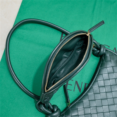 BV Small Gemelli Shoulder Bag In Lambskin Leather Emerald Green Color