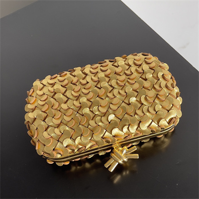 BV Knot Clutch In Metallic Lambskin Leather Gold Color
