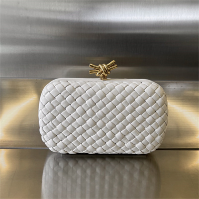 BV Knot Clutch In Lambskin Leather White Color