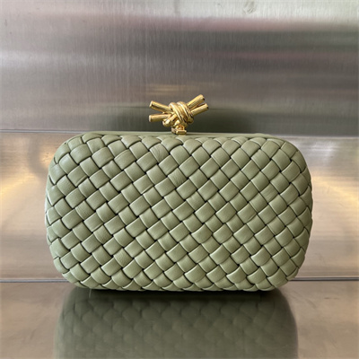 BV Knot Clutch In Lambskin Leather Travertine Color