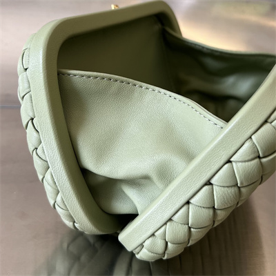 BV Knot Clutch In Lambskin Leather Travertine Color