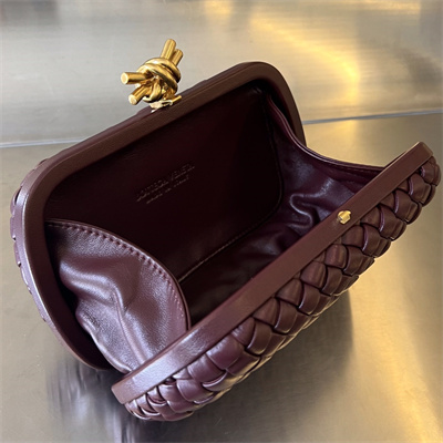 BV Knot Clutch In Lambskin Leather Barolo Color