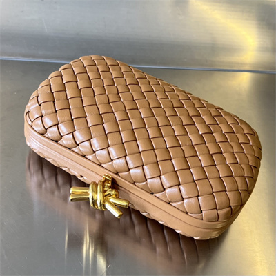 BV Knot Clutch In Lambskin Leather Brown Color