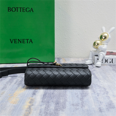 BV Mini Andiamo Shoulder Bag In Lambskin Leather Black Color