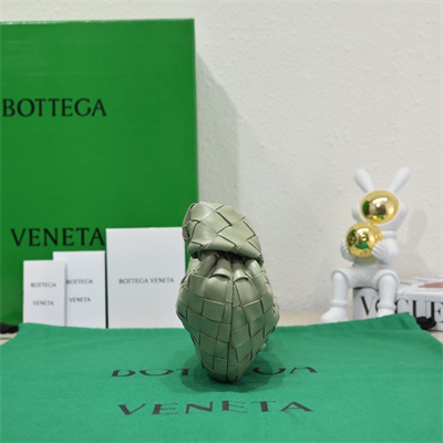 BV Candy Jodie In Lambskin Leather Travertine Color