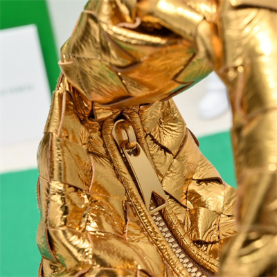 BV Candy Jodie In Lambskin Leather Gold Color