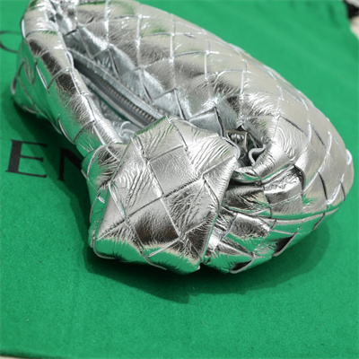 BV Candy Jodie In Lambskin Leather Silver Color