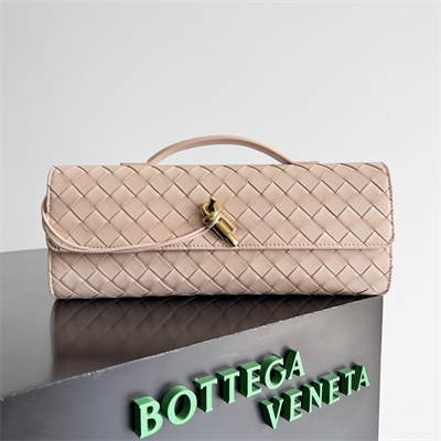 BV Long Clutch Andiamo With Handle In Lambskin Leather Lotus Color
