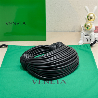 BV Mini Tubular Double Knot Bag In Lambskin Leather Black Color