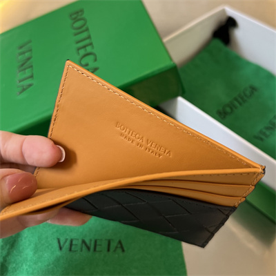 BV Card holder In Calfskin Leather Space/Gold