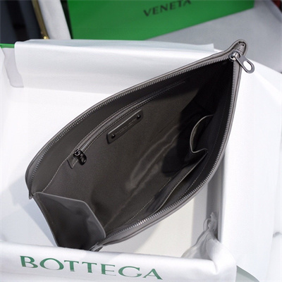 BV Zipper Pouch In Lambskin Leather Grey Color 80-6