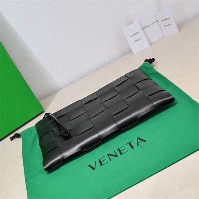 BV Cassette Zipper Pouch In Lambskin Leather Black Color 80-8