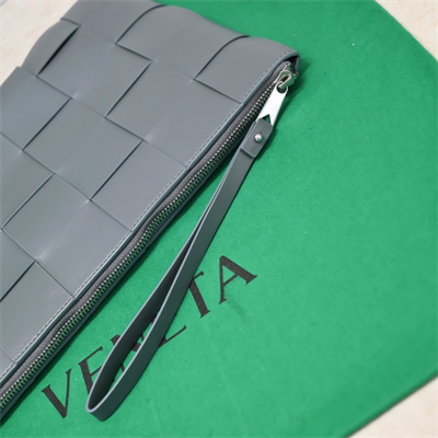 BV Cassette Zipper Pouch In Lambskin Leather Thunder Color 80-8