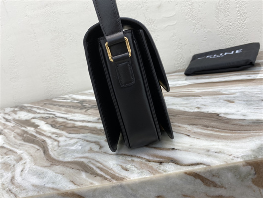 Celine Classique Triomphe Bag In Shiny Calfskin Black Color