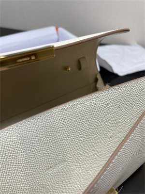 Constance To Go Wallet Epsom Leather Gold Tone Metal In Craie Color HS