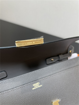 Constance To Go Wallet Epsom Leather Gold Tone Metal In Etain Color HS