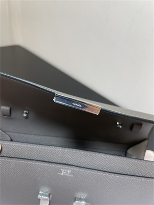 Constance To Go Wallet Epsom Leather Silver Tone Metal In Etain Color HS