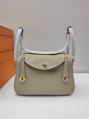 Lindy Bag Taurillon Clemence Leather 26/30CM Gold/Silver Tone Metal In Trench Color HS