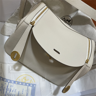 Lindy Bag Taurillon Clemence Leather 26/30CM Gold Tone Metal In Craie Color HS