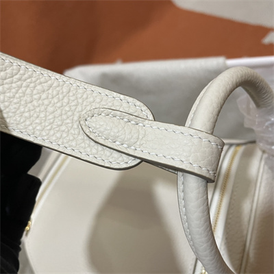 Lindy Bag Taurillon Clemence Leather 26/30CM Gold Tone Metal In Craie Color HS