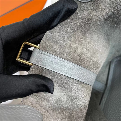 Picotin Lock Bag Togo Leather 18/22CM Gold/Silver Tone Metal In Gris Meyer Color HS