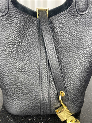 Picotin Lock Bag Taurillon Clemence Leather 18/22CM Gold/Silver Tone Metal In Black Color HS