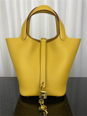 Picotin Lock Bag Taurillon Clemence Leather 18/22CM Gold/Silver Tone Metal In Jaune Amber Color HS