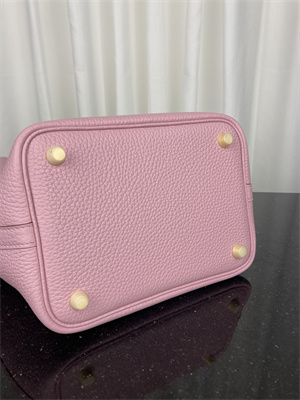 Picotin Lock Bag Taurillon Clemence Leather 18/22CM Gold/Silver Tone Metal In Sauve Sylvestre Color HS