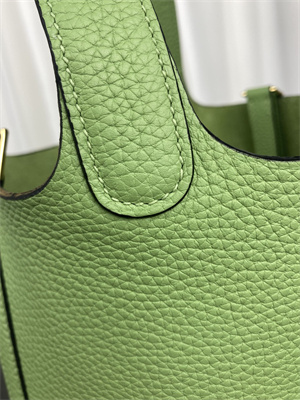 Picotin Lock Bag Taurillon Clemence Leather 18/22CM Gold/Silver Tone Metal In Vert Criquet Color HS