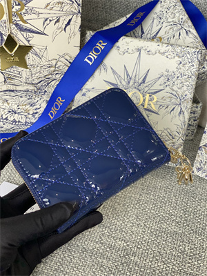 CD  Voyageur Small Coin Purse Supple Cannage Patent Calfskin Navy S0985