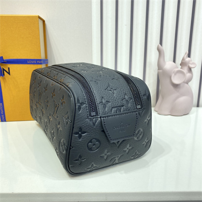 L.V Toilet Dopp Kit Pouch Taurillon Monogram Black M59478