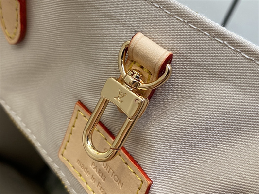 L.V ONTHEGO MM Denim Textile Jacquard White Color M24708