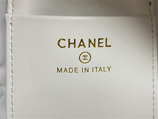 Cha.nel Mini Backpack Grained Calfskin Gold-Tone Metal White AP3753