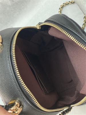 Cha.nel Mini Backpack Grained Calfskin Gold-Tone Metal Black AP3753