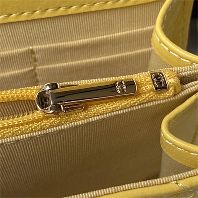 Cha.nel Clutch With Chain Shiny Crumpled Lambskin, Imitation Pearls & Gold-Tone Metal Yellow AP3803