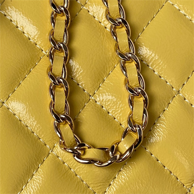 Cha.nel Vanity Case Top Handle With Chain Shiny Crumpled Lambskin, Imitation Pearls & Gold-Tone Metal Yellow AP3804