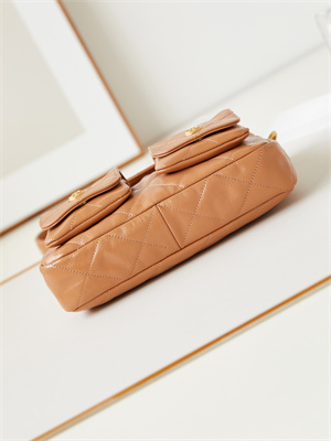 Chanel Hobo Handbag Shiny calfskin Gold Tone Metal Brown AS4743