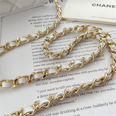 Chanel Clutch With Chain Lambskin Gold Tone Metal White AP3797