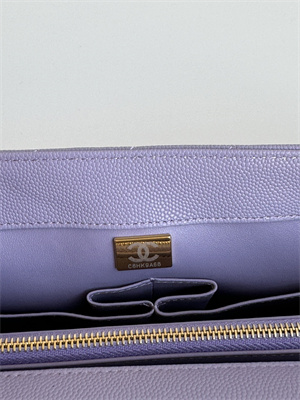 Cha.nel Large Coco Handle Bag Grained Calfskin Lt Gold Metal Purple A92991