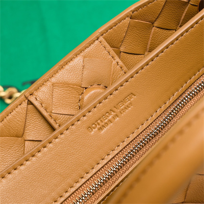 BV Small Andiamo Top handle bag With Chain Lambskin Leather Brown