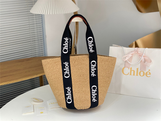 Chloe Large Woody Tote Bag In Nature Fibers