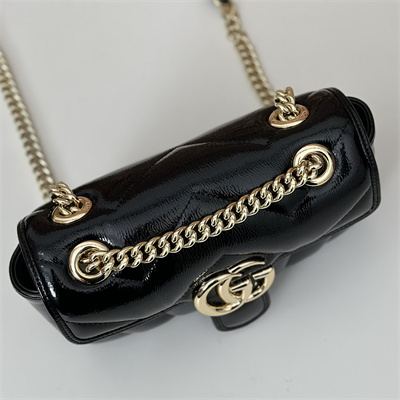 Gucci GG MARMONT Small  Shoulder Bag Patent Leather Black 446744